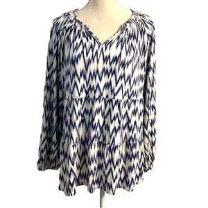 Wonderly Tiered Tunic Top Chevron Pattern Flowy Viscose Blue Pink